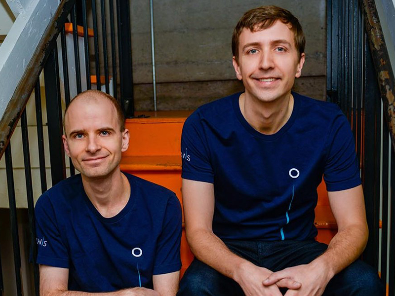 شركة تحصل على 13.5 مليون دولار لتصنيع قمر صناعي لإرسال شبكة إنترنت